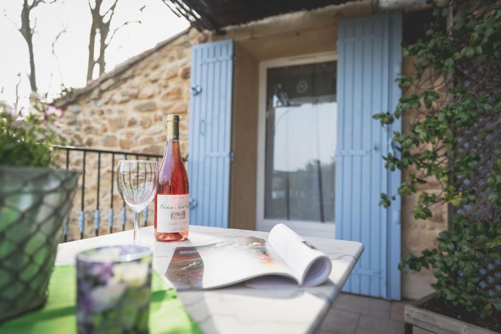 Mas Du Clos De L'Escarrat Jonquieres  Ngoại thất bức ảnh